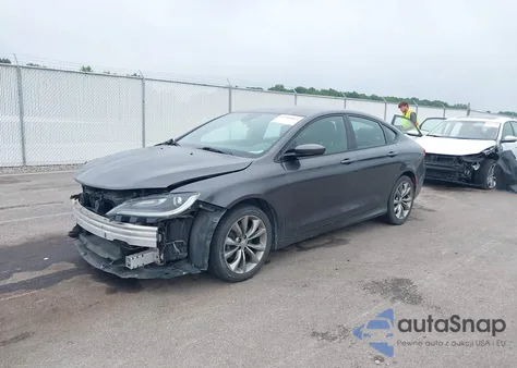 2015 Chrysler 200 S z USA, uszkodzony, nr VIN 1C3CCCBBXFN752437